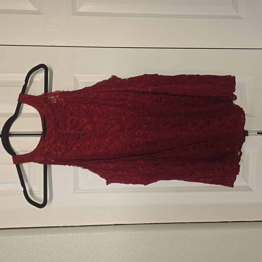 Tank - Picture 2 of 4